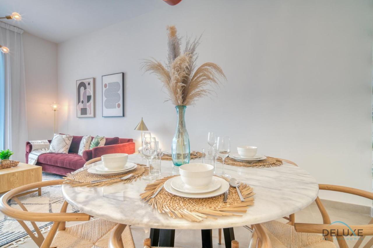 Rustic 2br At Sparkle Tower 1 Marina By Deluxe Homes Apartment