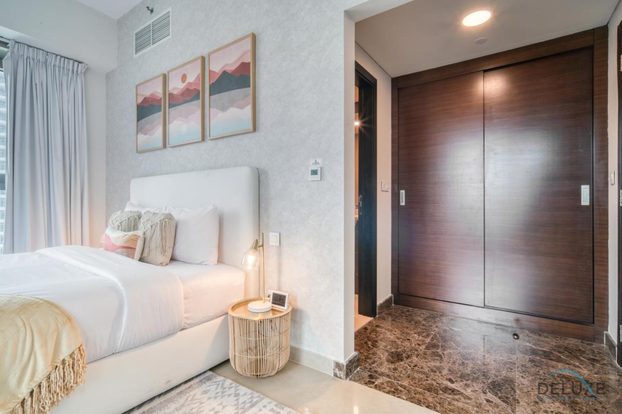 Rustic 2br At Sparkle Tower 1 Marina By Deluxe Homes * Dubai